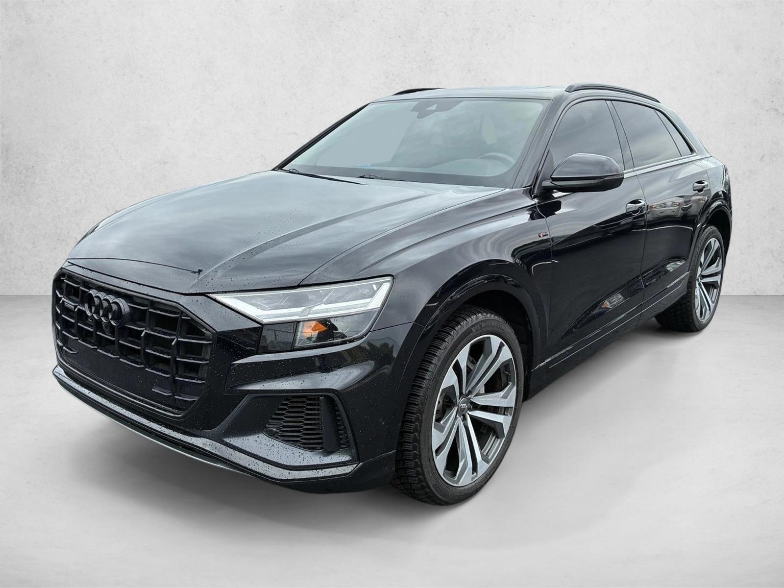 Thumbnail: 2020 Audi Q8 - 1