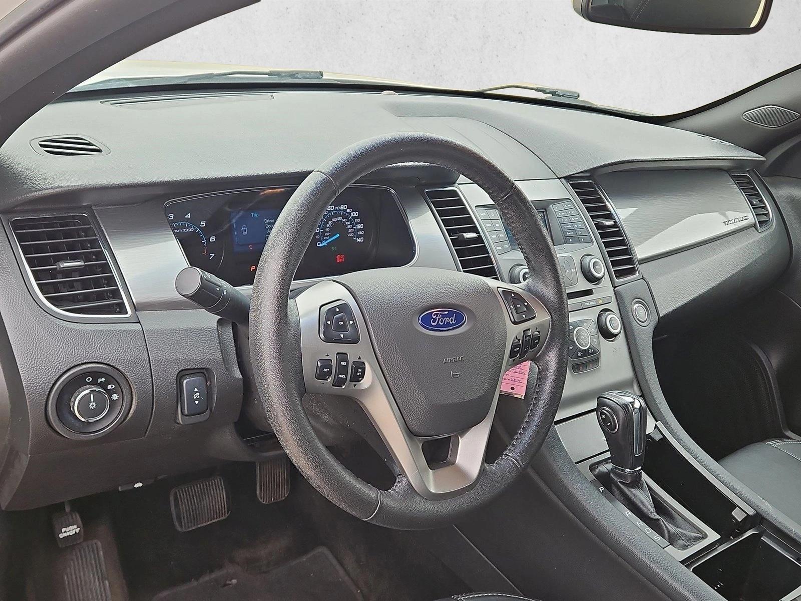 Thumbnail: 2016 Ford Taurus - 3
