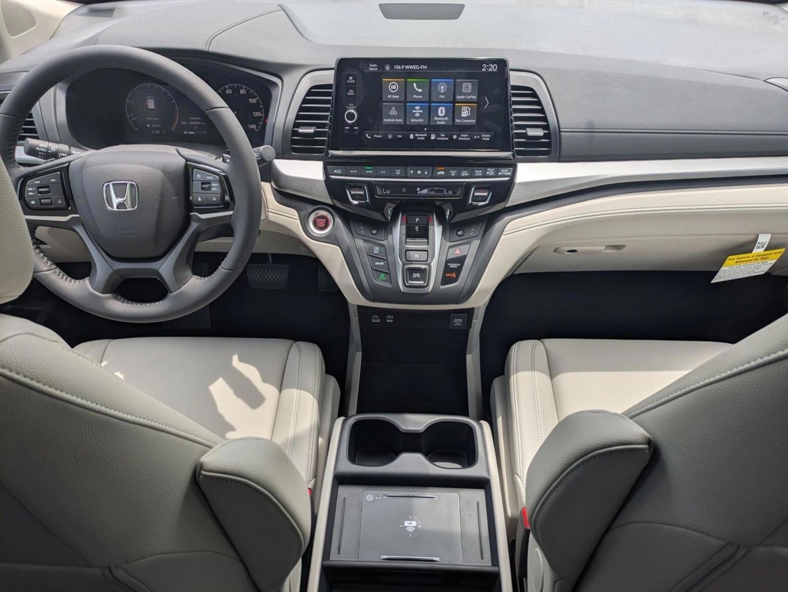 Thumbnail: 2026 Honda Odyssey - 3