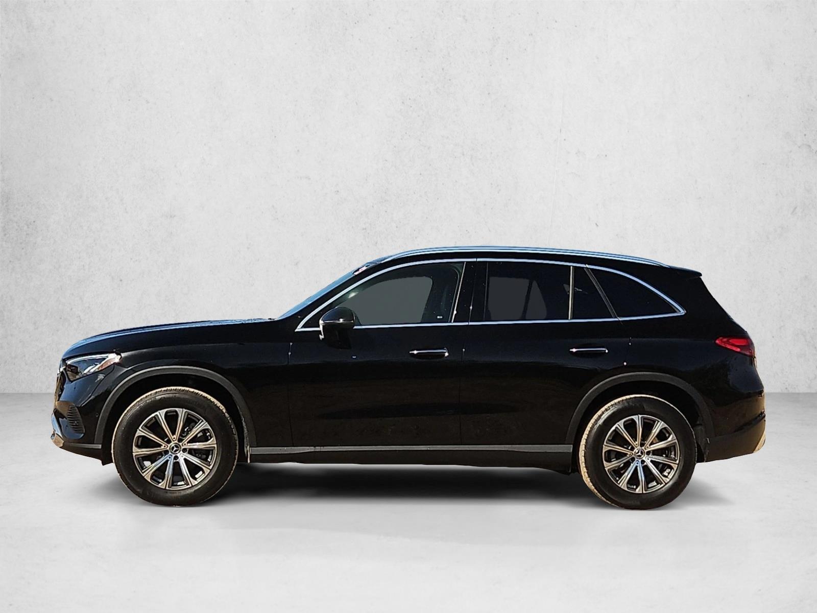 Thumbnail: 2026 Mercedes-Benz GLC - 2