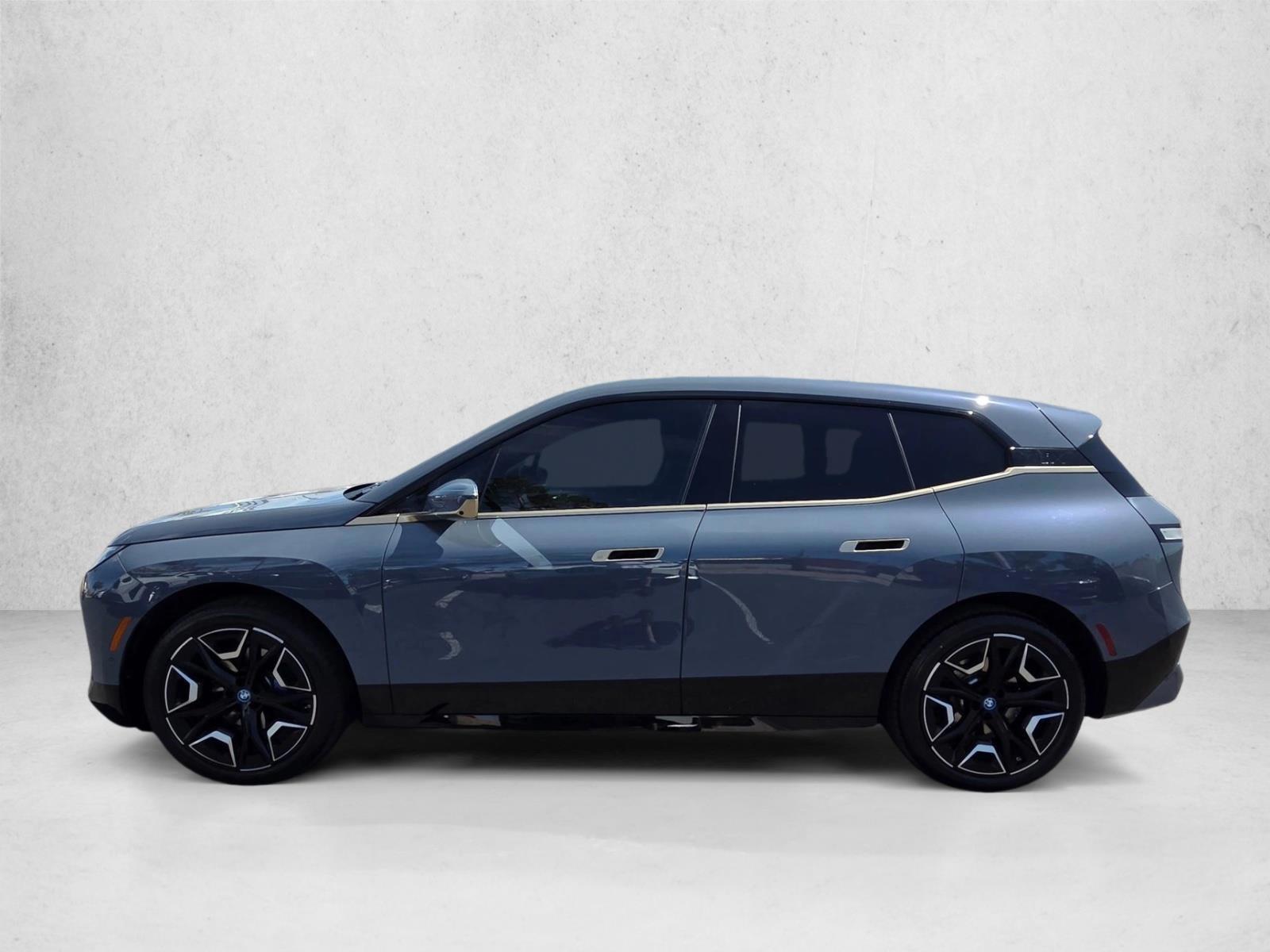 Thumbnail: 2023 BMW iX - 2