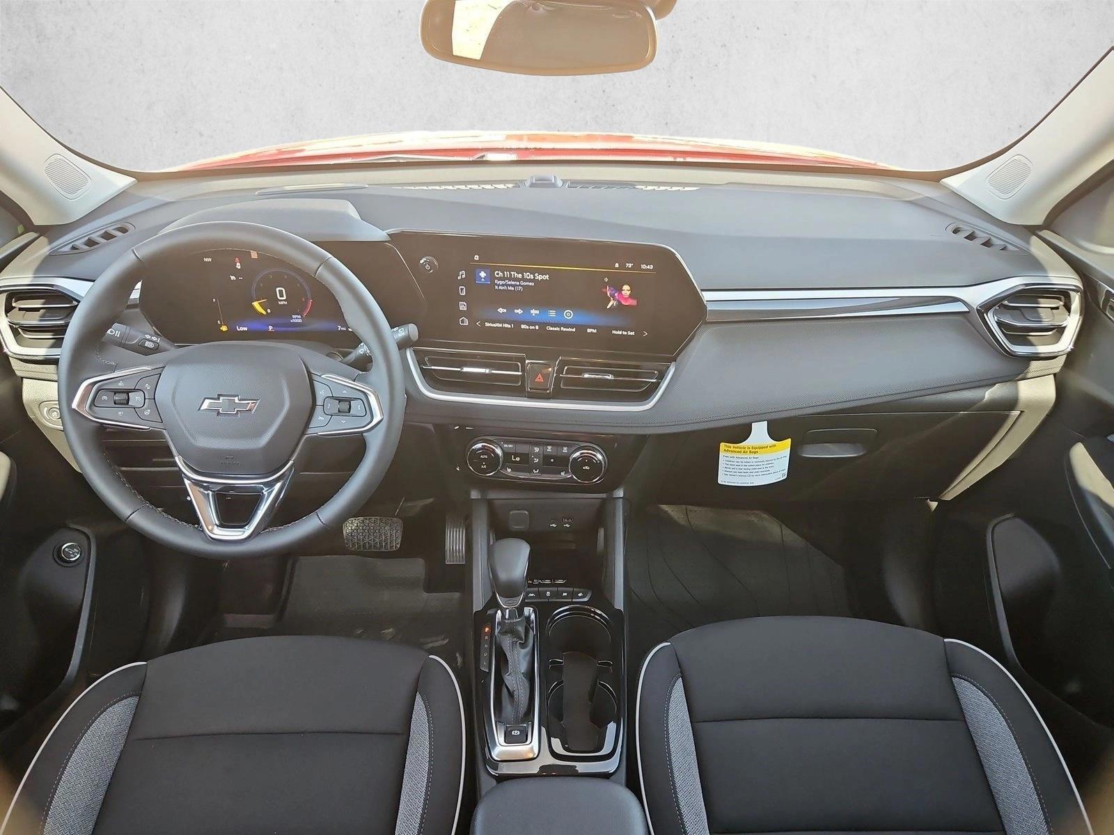 Thumbnail: 2026 Chevrolet TrailBlazer - 3