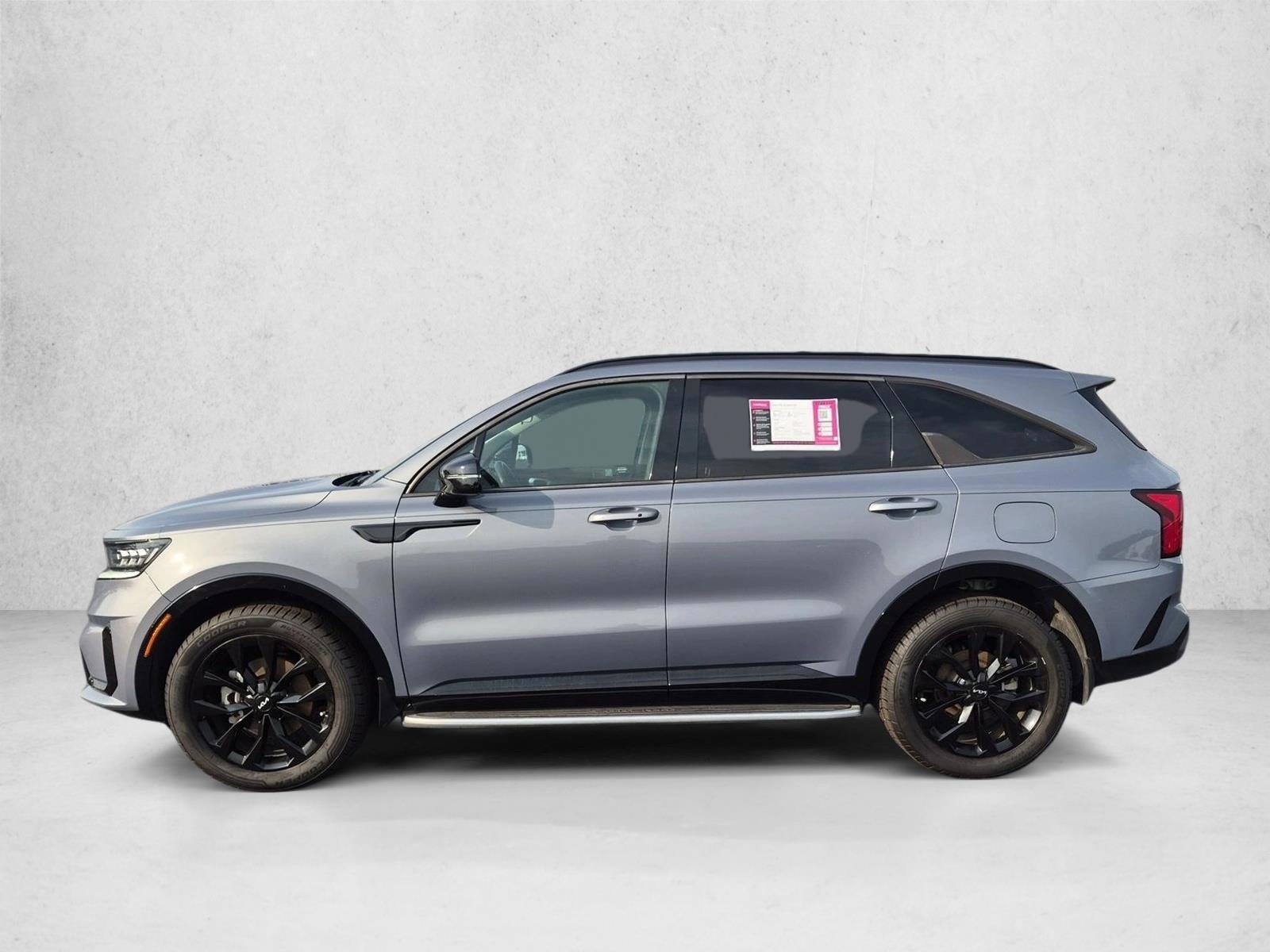Thumbnail: 2022 Kia Sorento - 2