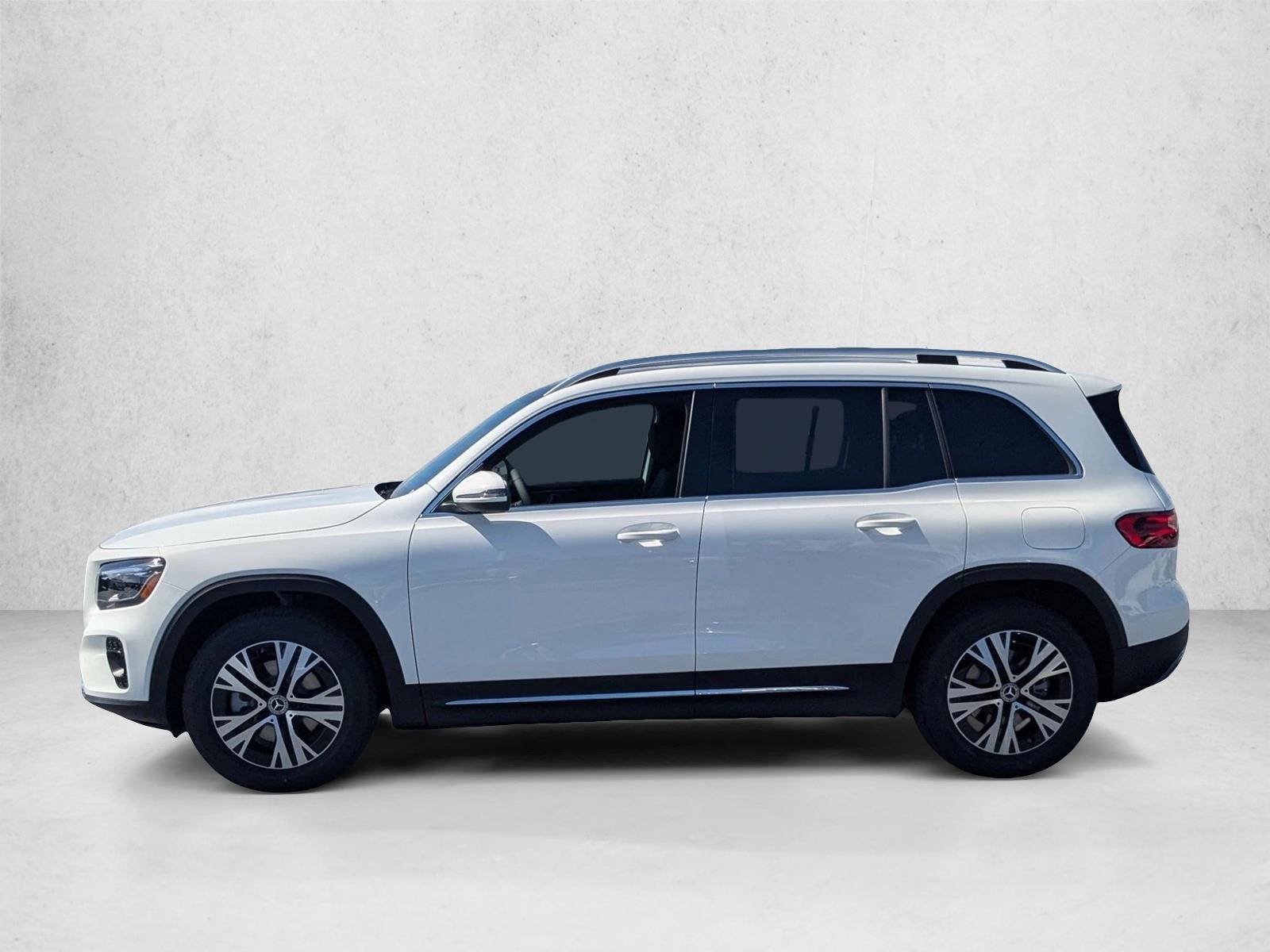 Thumbnail: 2026 Mercedes-Benz GLB - 2