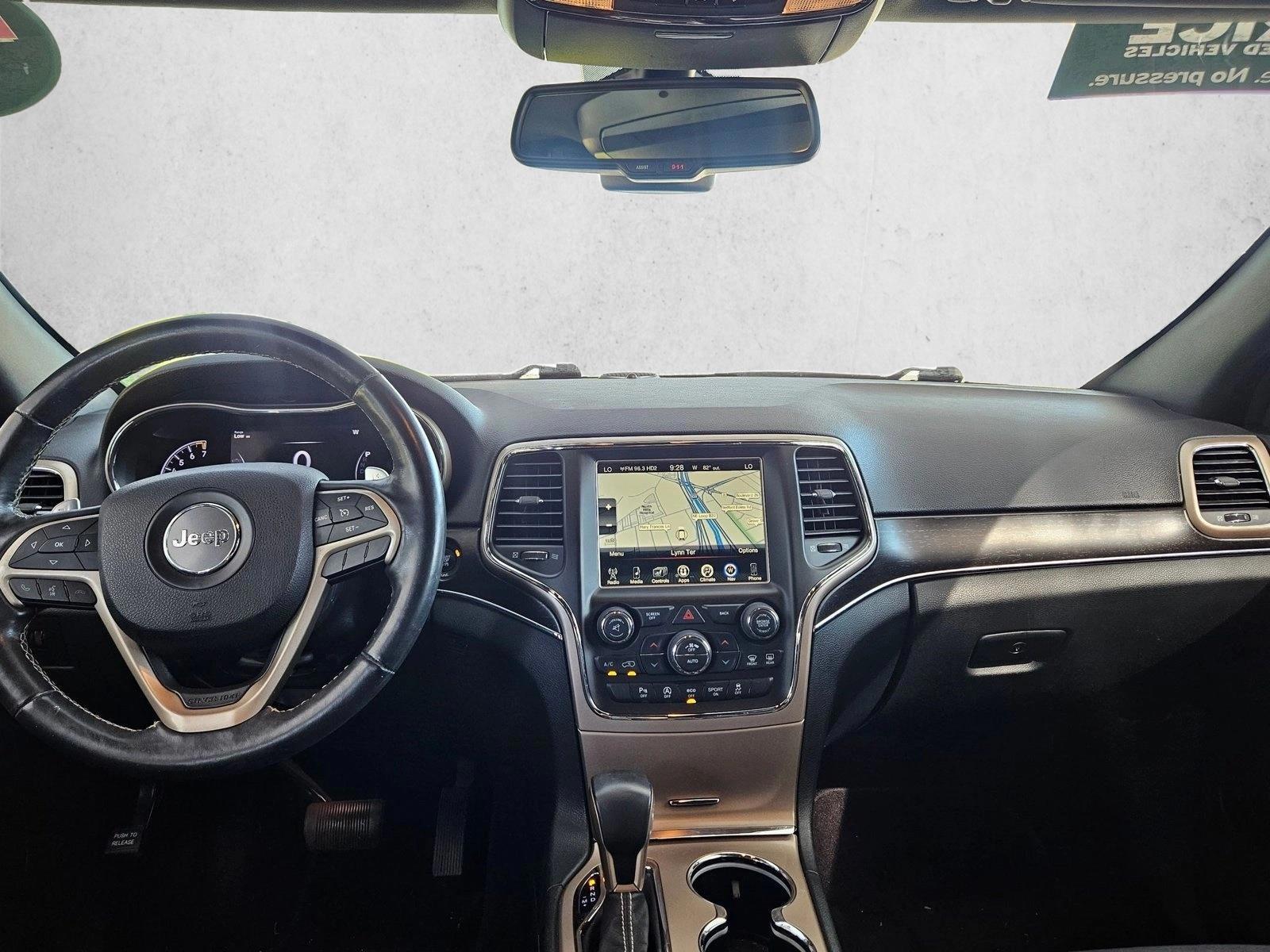 Thumbnail: 2016 Jeep Grand Cherokee - 3