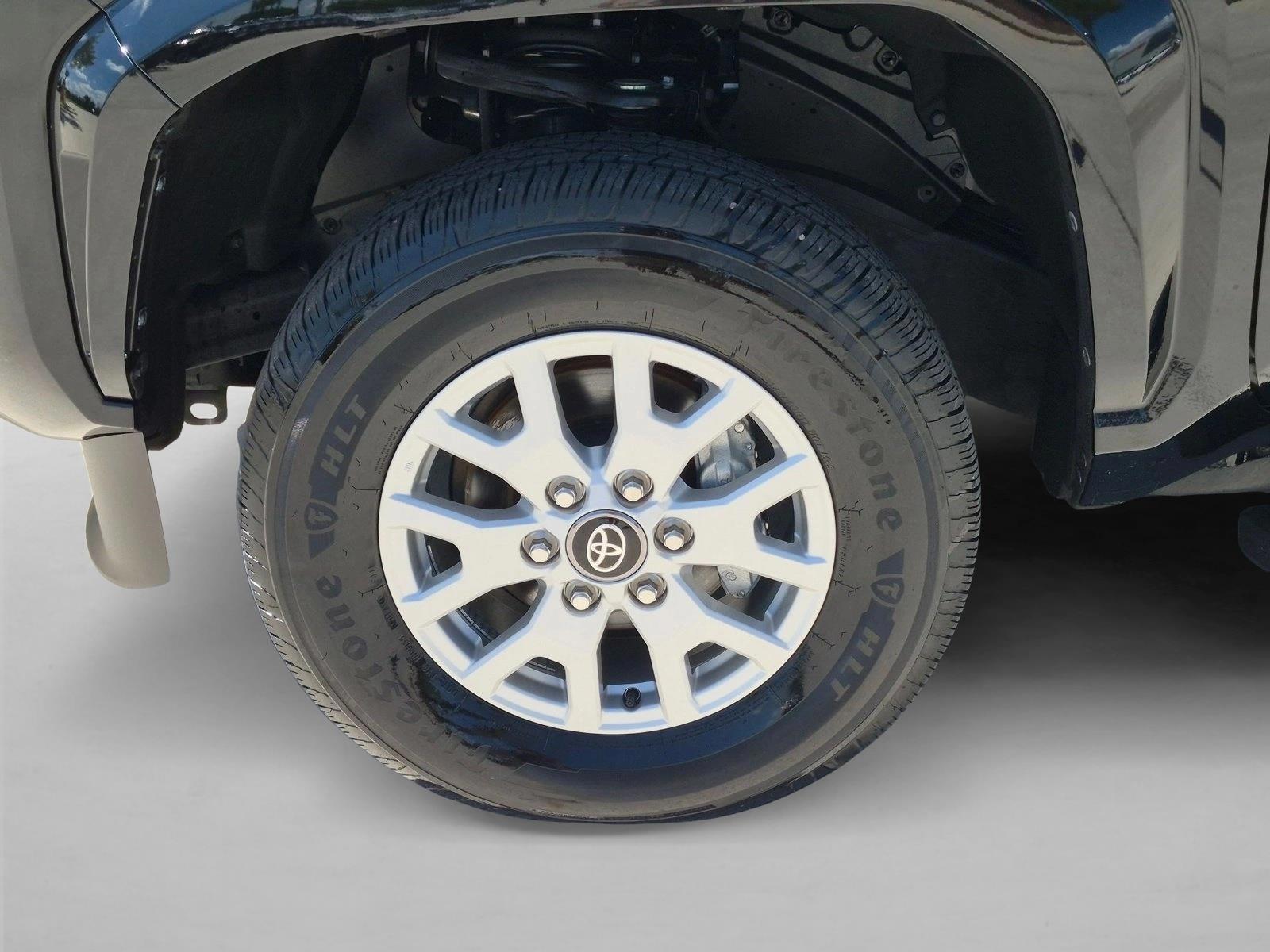 2025 Toyota Tacoma SR5 - Photo 22