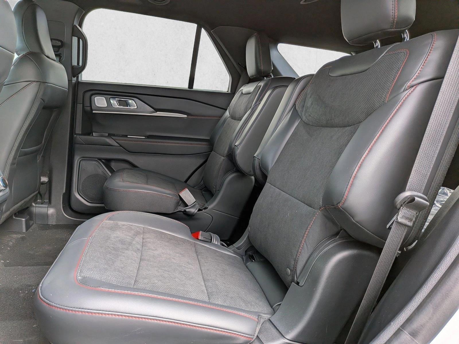 Thumbnail: 2026 Ford Explorer - 4