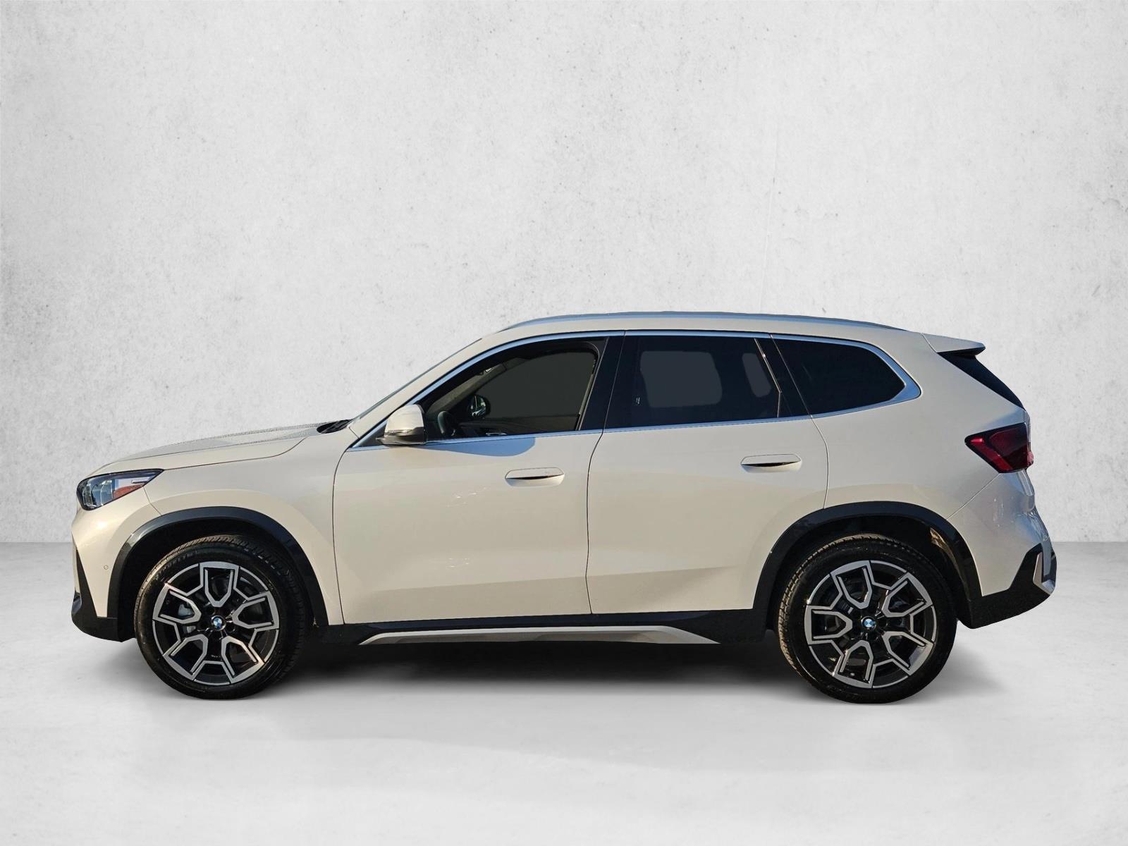 Thumbnail: 2026 BMW X1 - 2