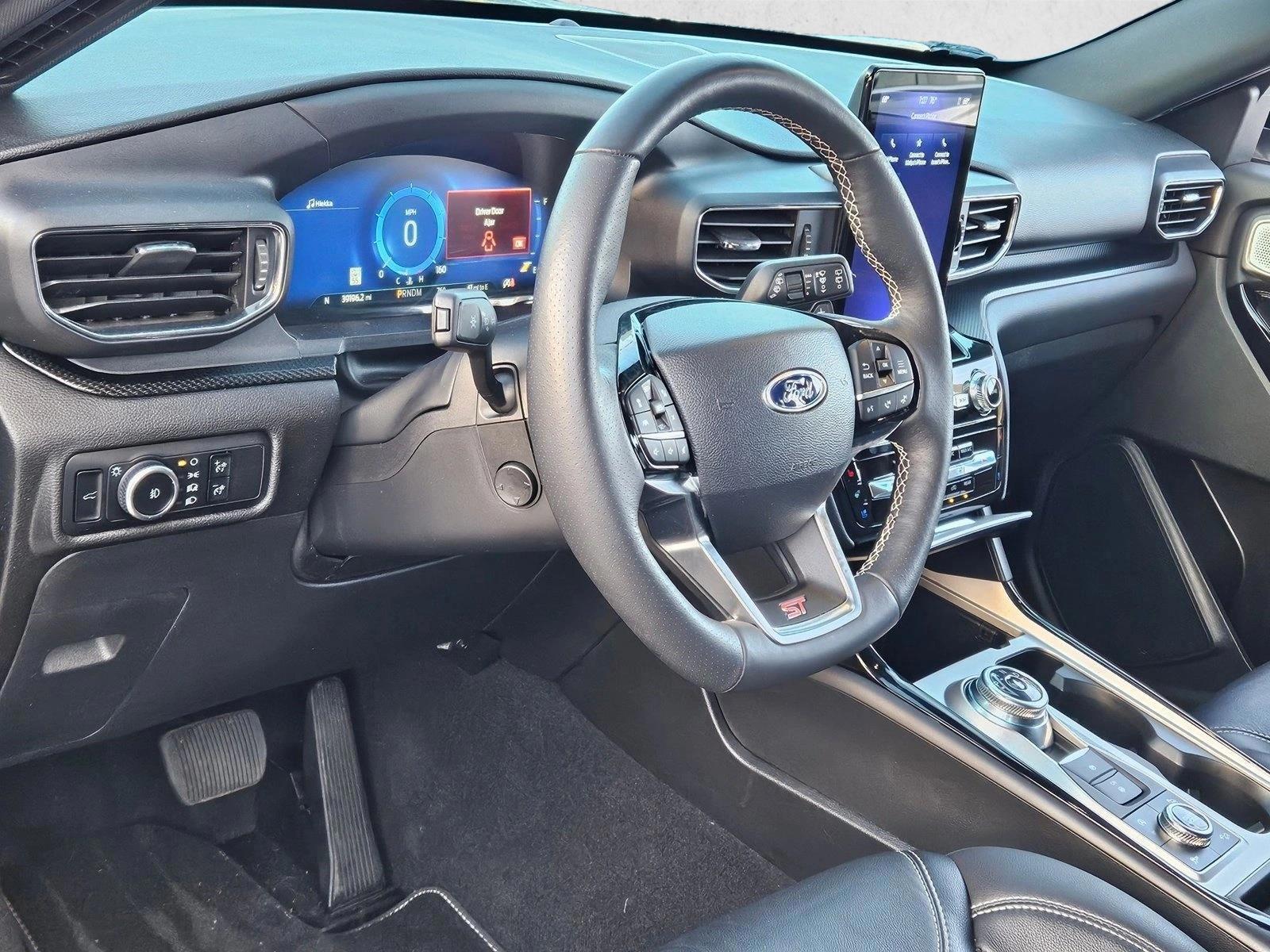 Thumbnail: 2024 Ford Explorer - 3