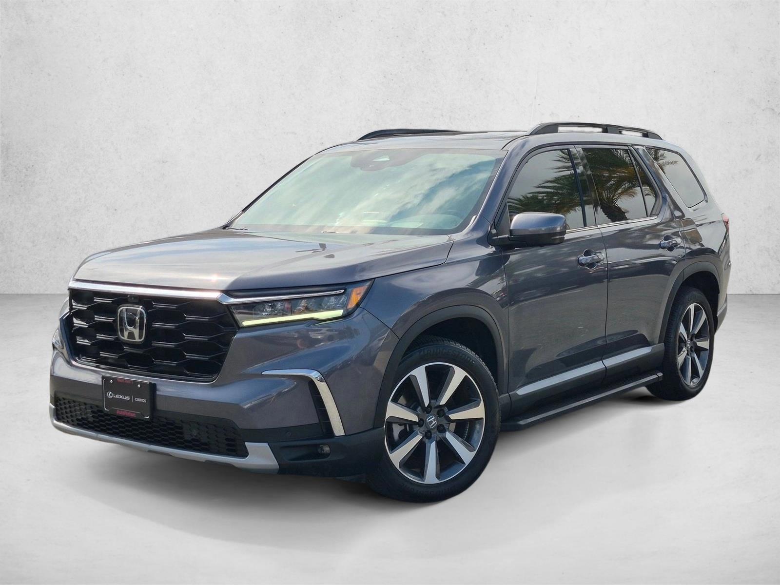 Thumbnail: 2023 Honda Pilot - 1