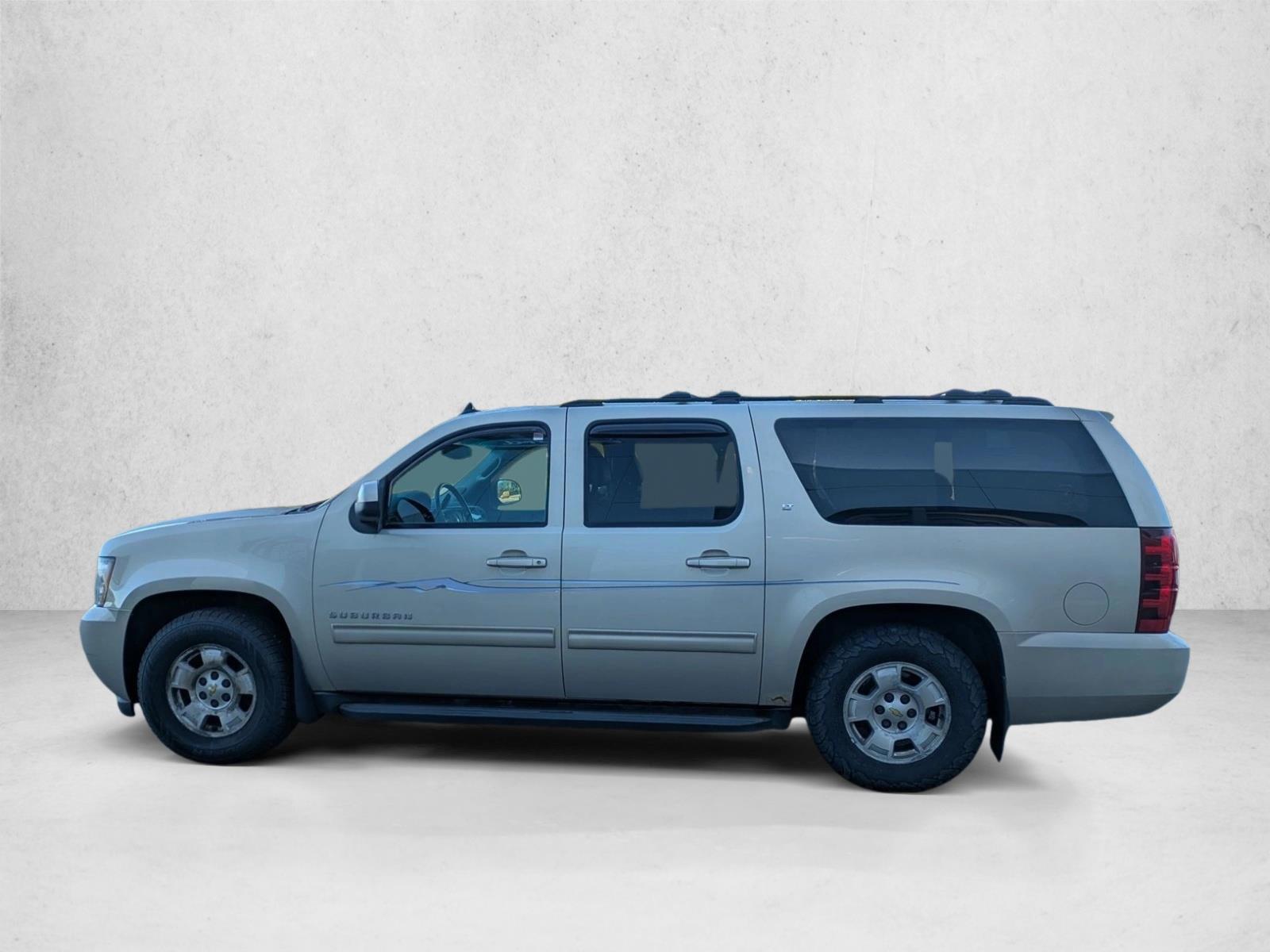 Thumbnail: 2012 Chevrolet Suburban - 2