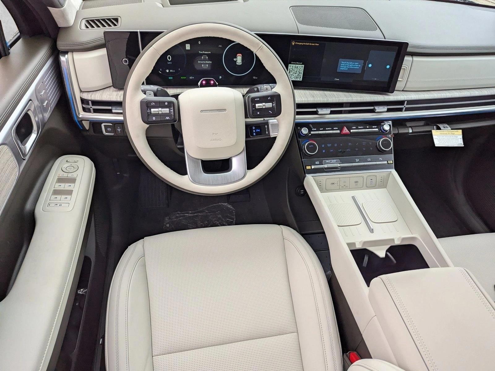 Thumbnail: 2025 Hyundai Santa Fe - 4