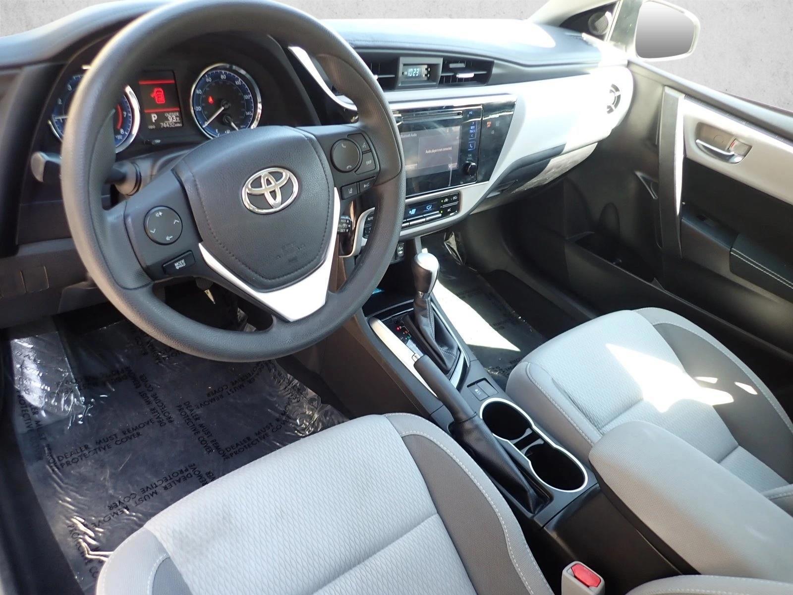 Thumbnail: 2017 Toyota Corolla - 3