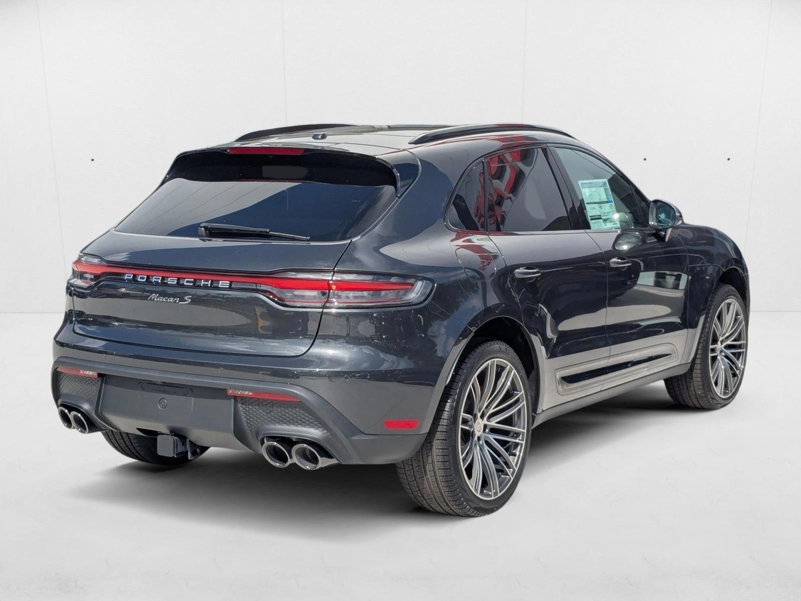 2025 Porsche Macan S - Photo 9
