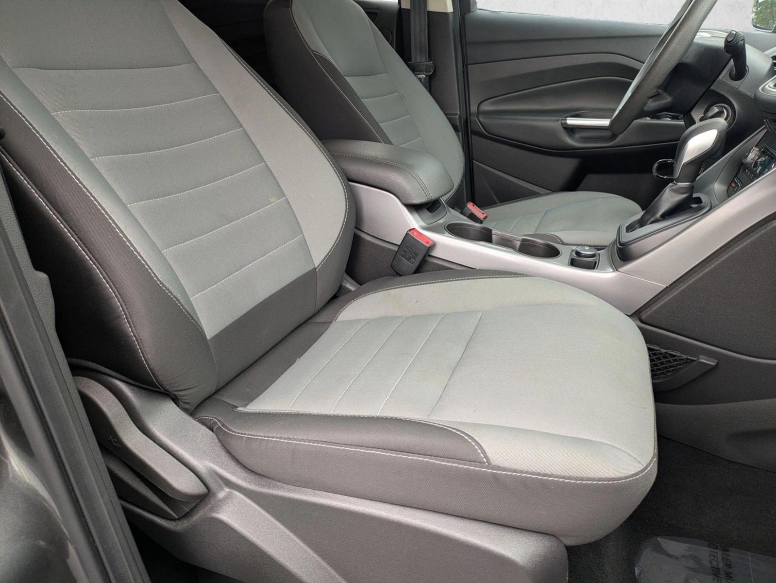 Thumbnail: 2016 Ford Escape - 5