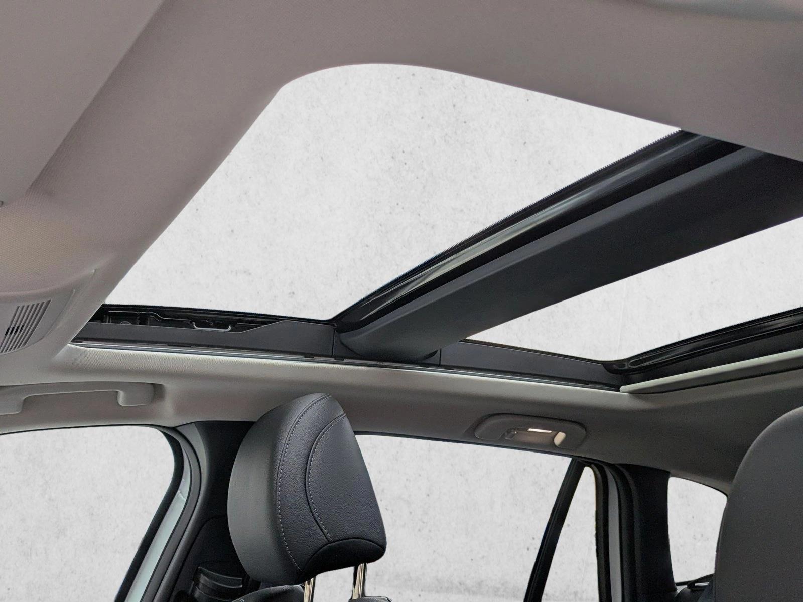 2025 Mazda CX-50 Premium Plus - Photo 15