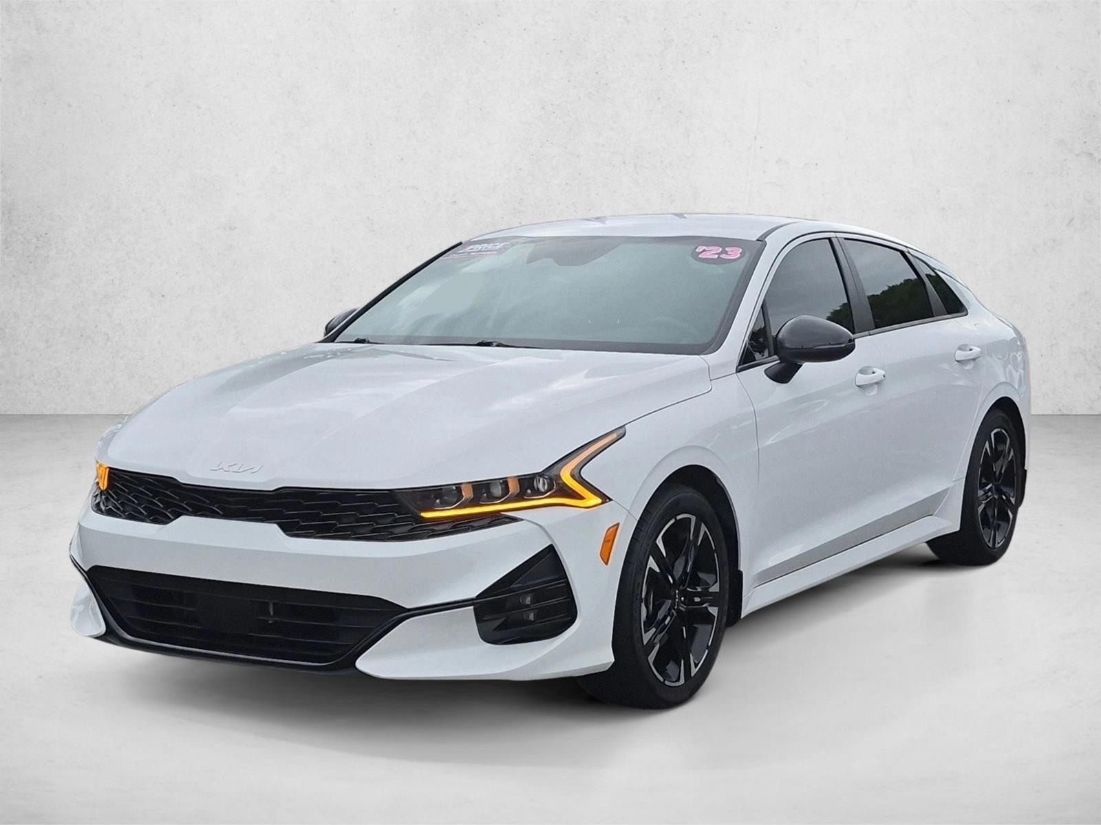 Thumbnail: 2023 Kia K5 - 1