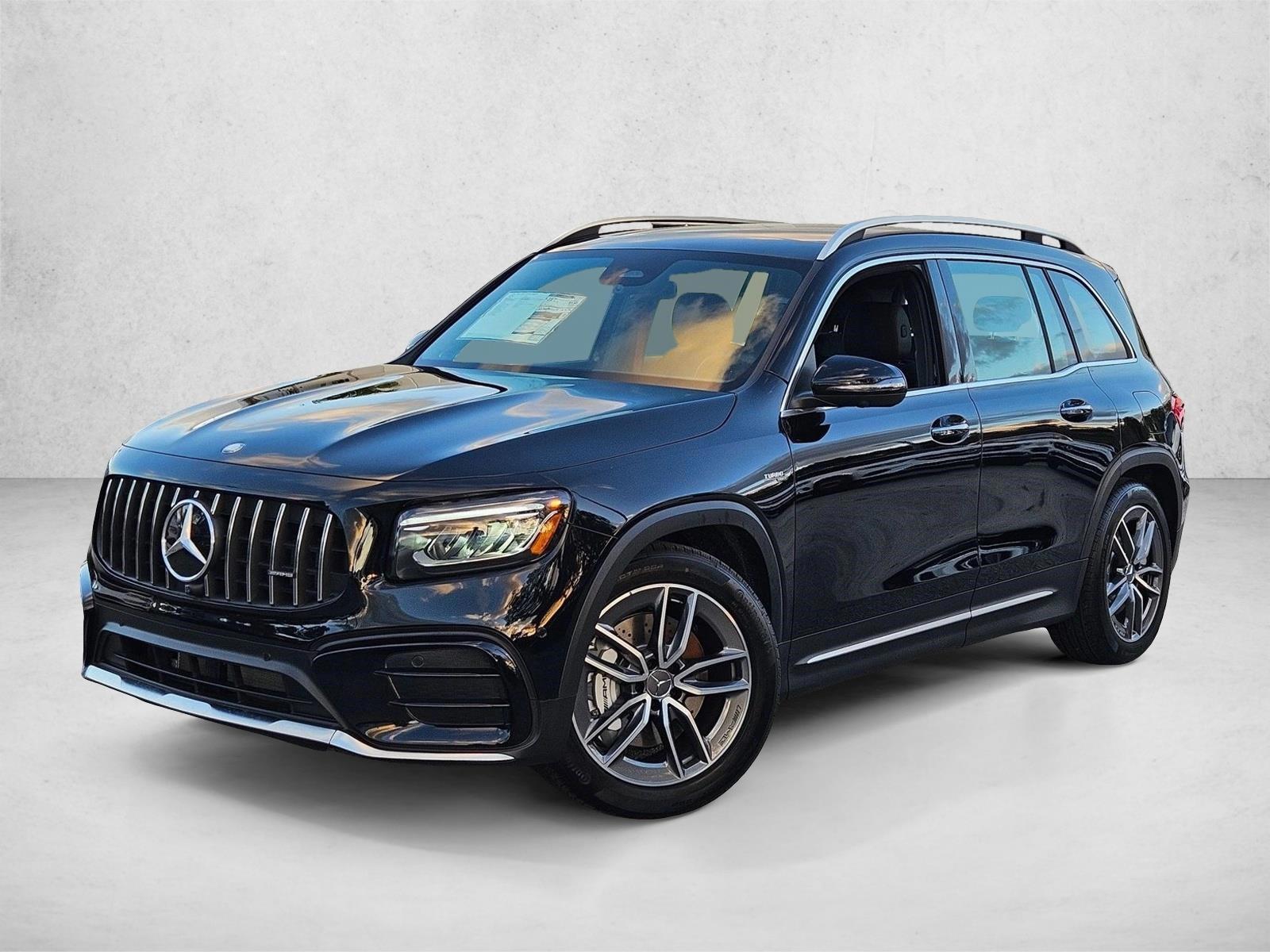 Thumbnail: 2026 Mercedes-Benz GLB - 1