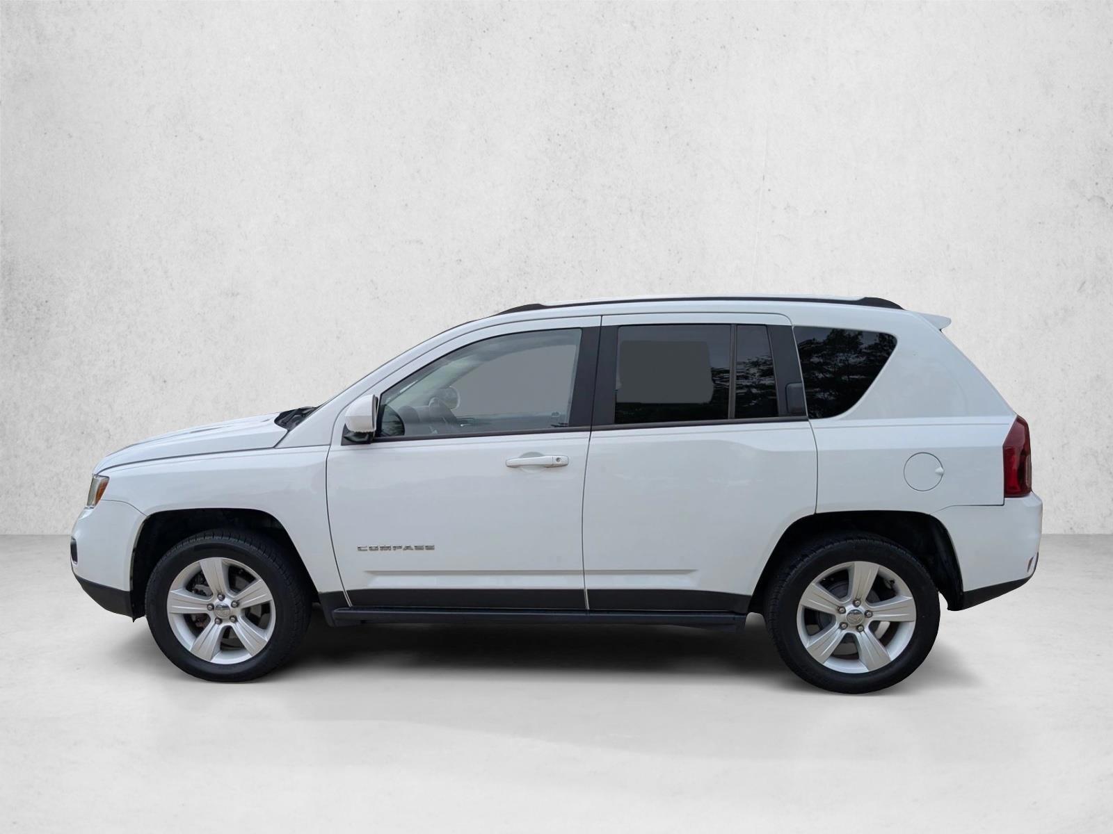 Thumbnail: 2015 Jeep Compass - 2