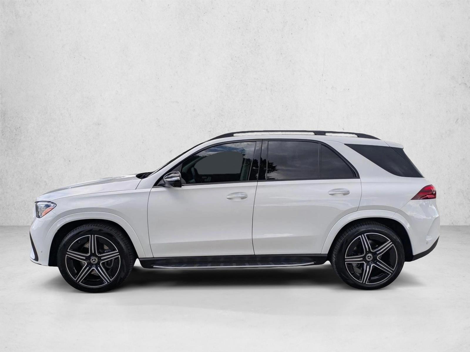 Thumbnail: 2026 Mercedes-Benz GLE - 2