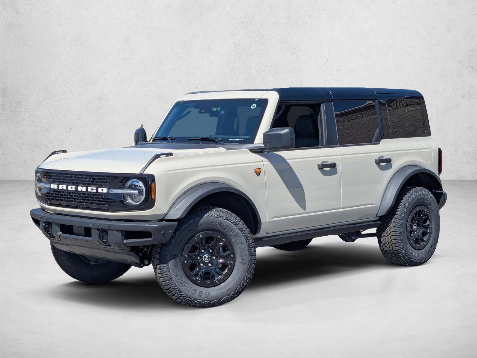 Thumbnail: 2026 Ford Bronco - 1