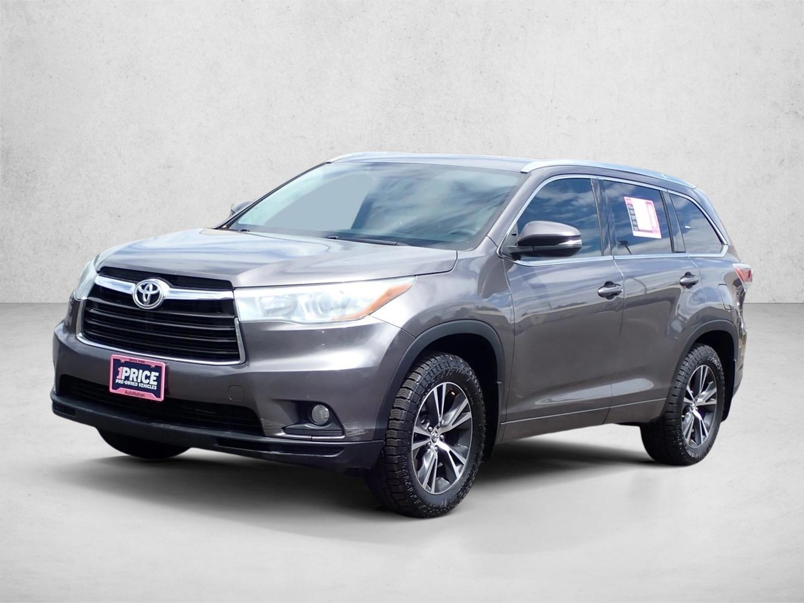 Thumbnail: 2016 Toyota Highlander - 1