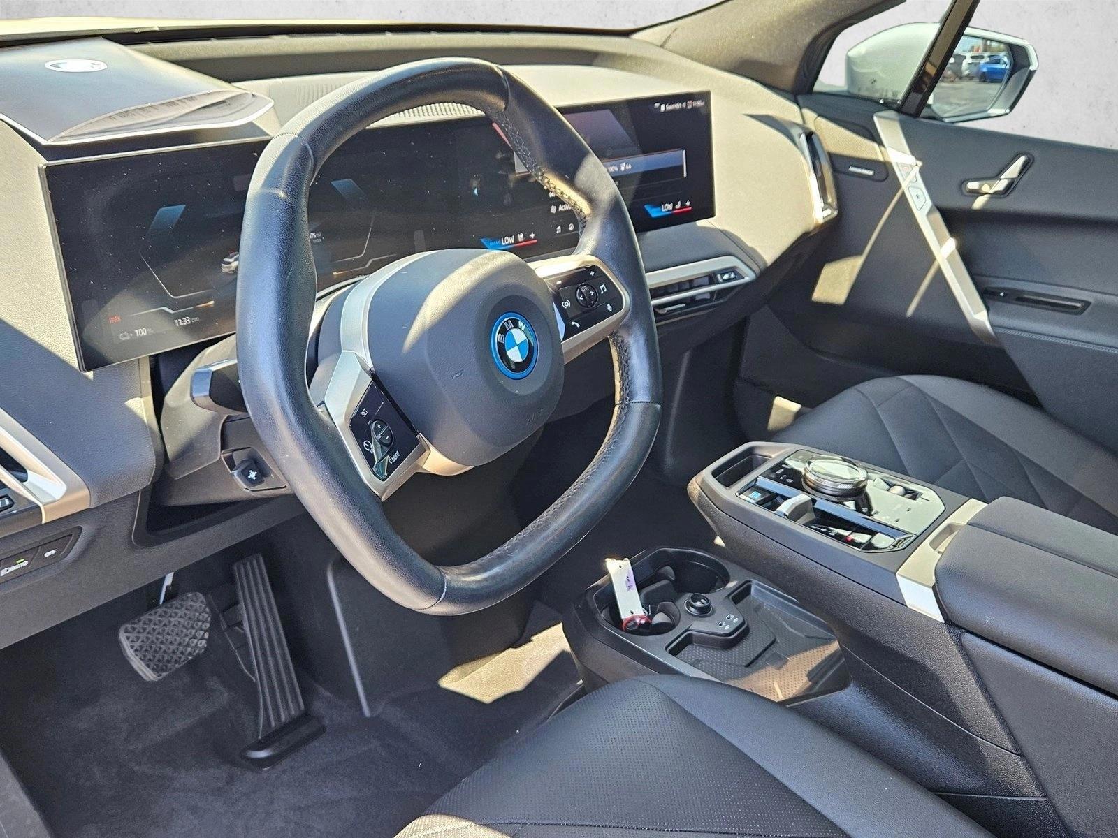 Thumbnail: 2024 BMW iX - 3
