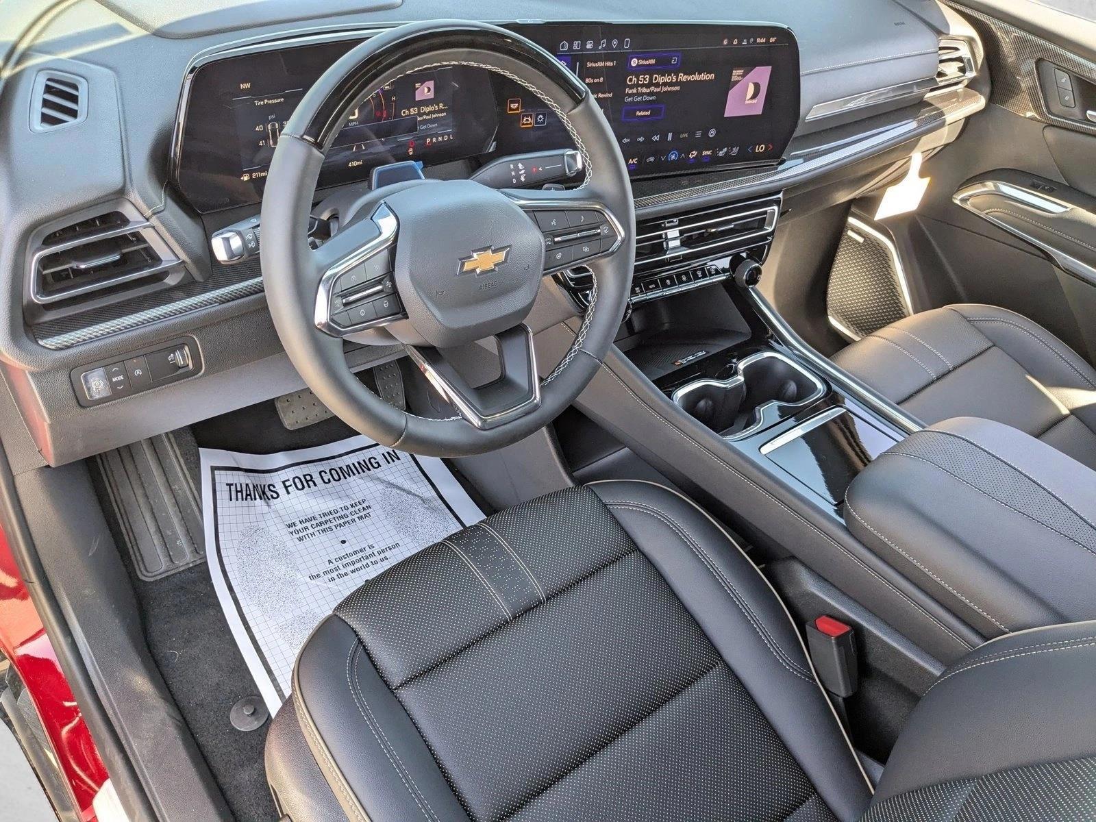 Thumbnail: 2026 Chevrolet Traverse - 3