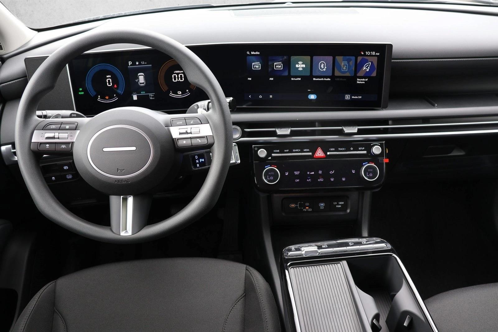 Thumbnail: 2026 Hyundai Tucson - 4