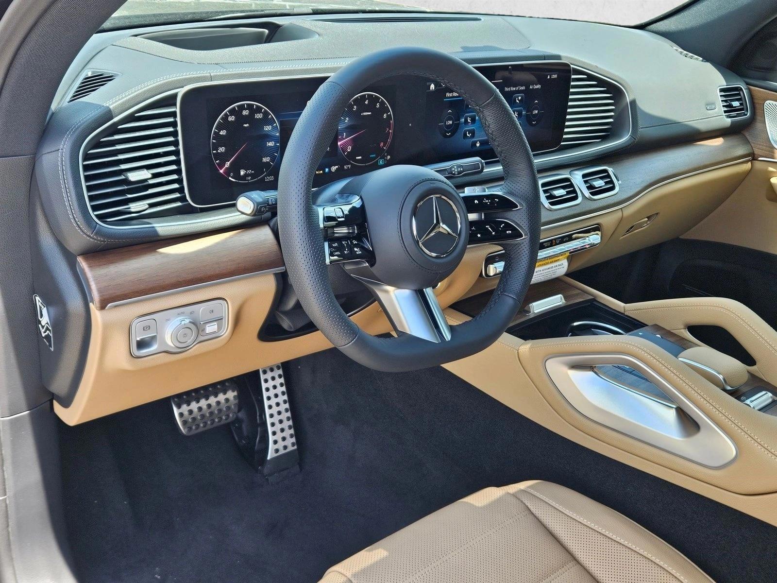 Thumbnail: 2026 Mercedes-Benz GLS - 3