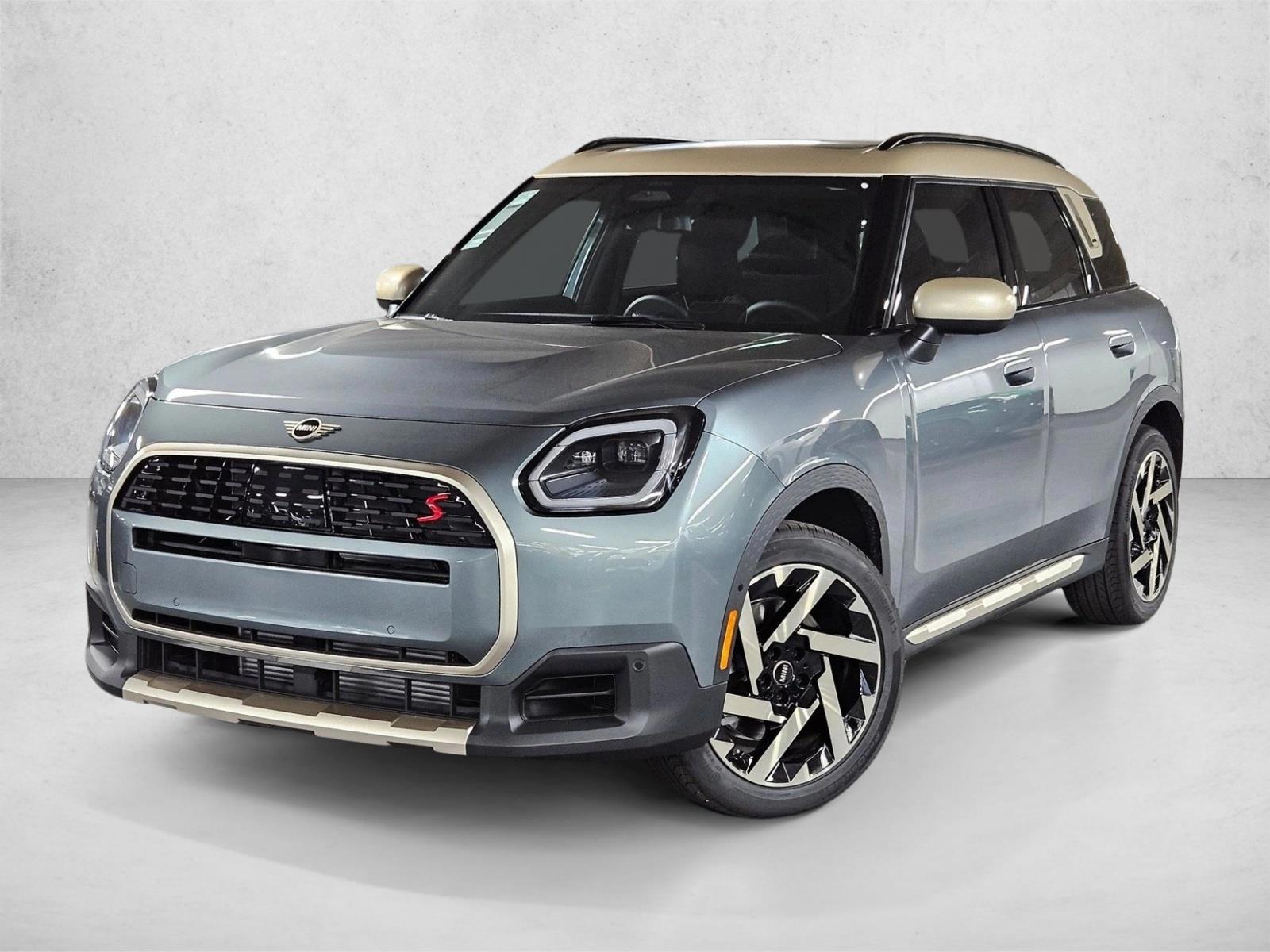 Thumbnail: 2027 MINI Cooper Countryman - 1