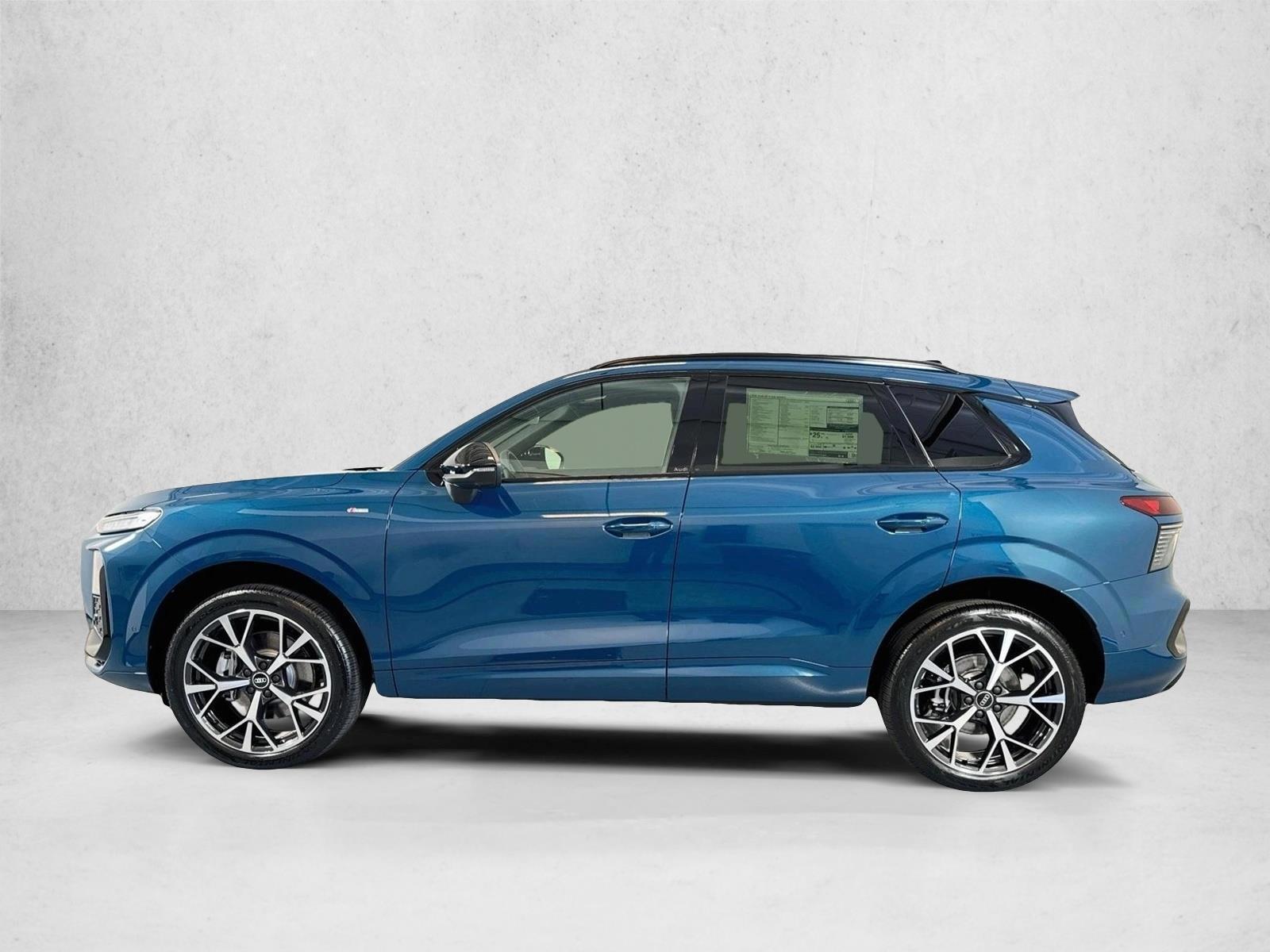 Thumbnail: 2026 Audi Q3 - 2