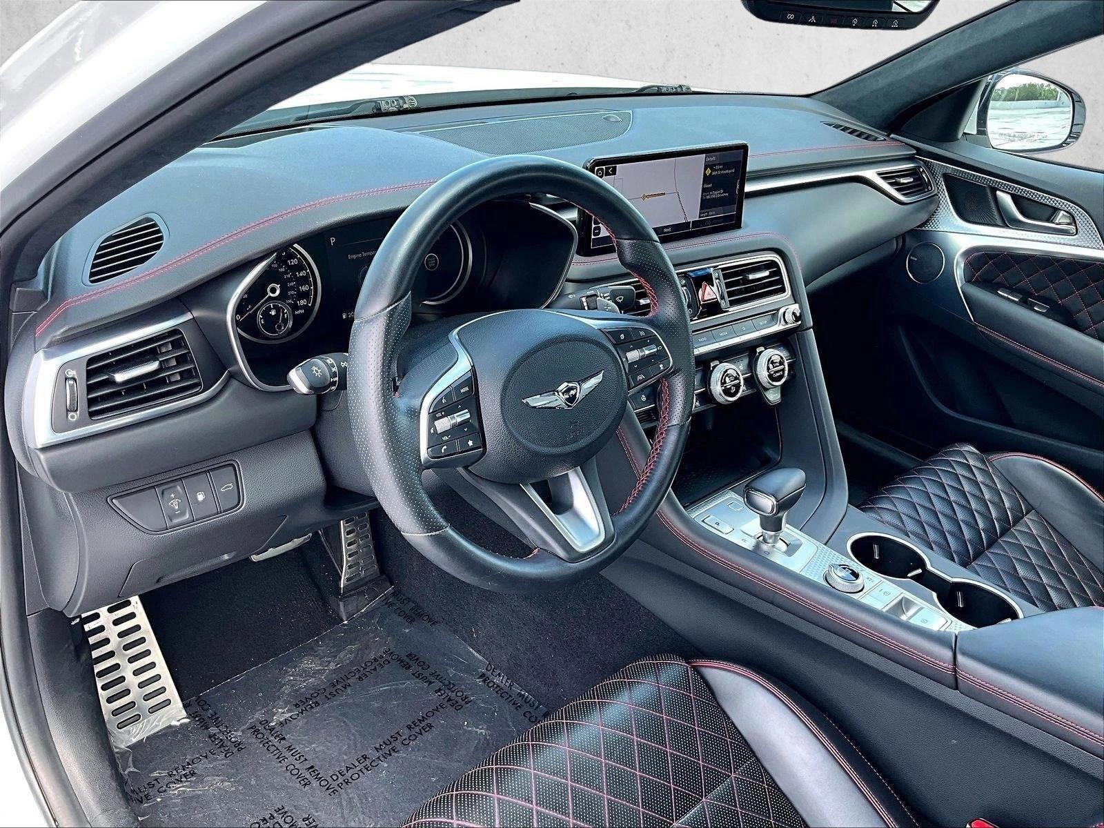 Thumbnail: 2022 Genesis G70 - 3