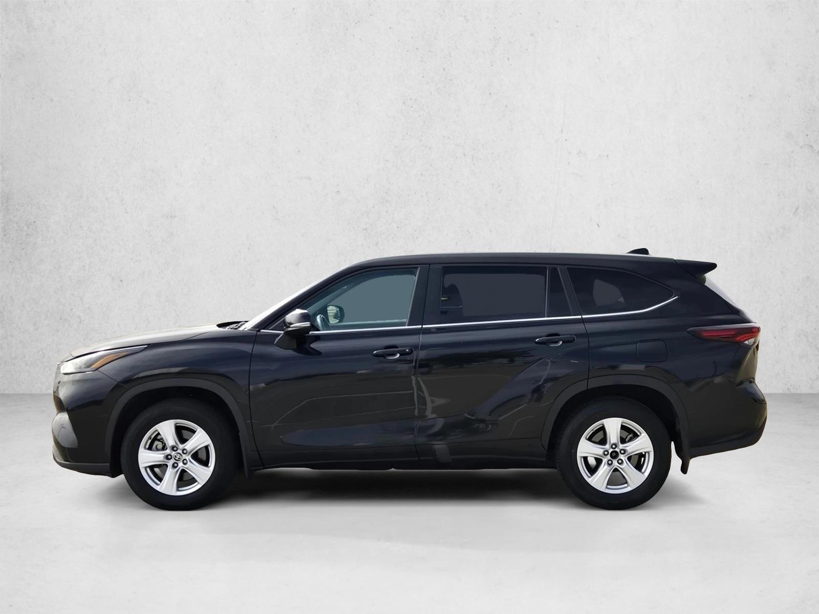 Thumbnail: 2024 Toyota Highlander - 2