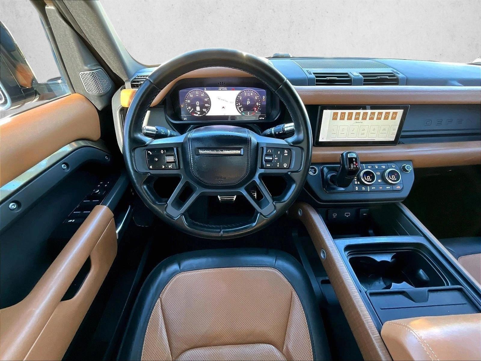 Thumbnail: 2020 Land Rover Defender - 3