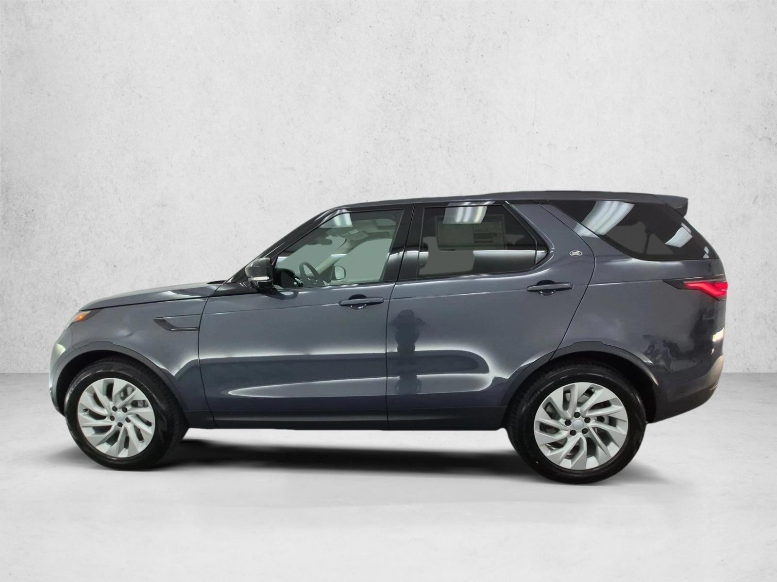 Thumbnail: 2026 Land Rover Discovery - 2