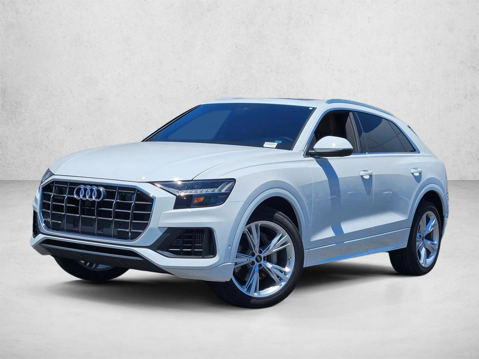 Thumbnail: 2023 Audi Q8 - 1