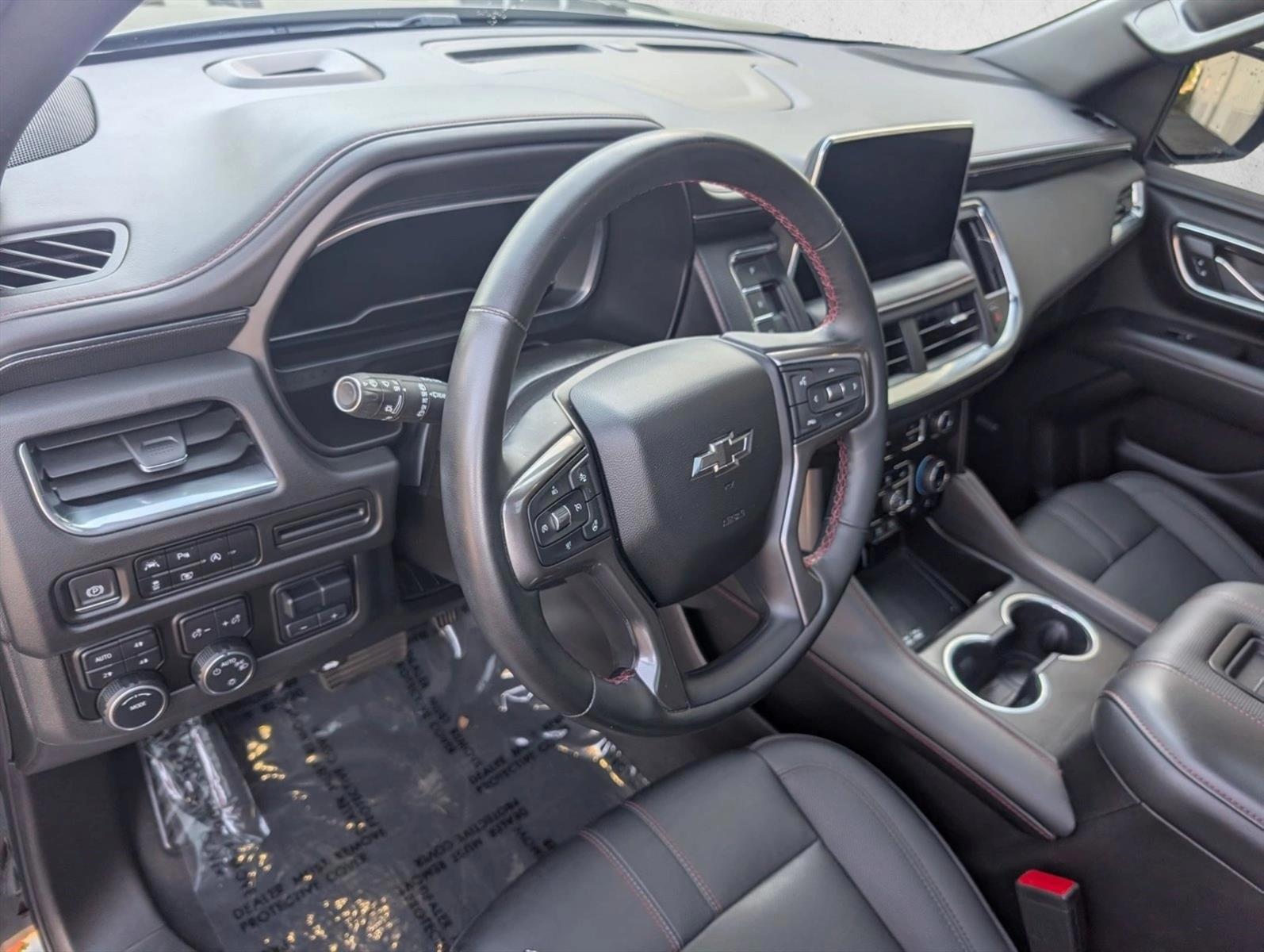 Thumbnail: 2023 Chevrolet Tahoe - 3