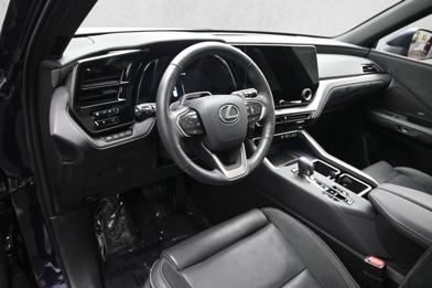 2025 Lexus TX