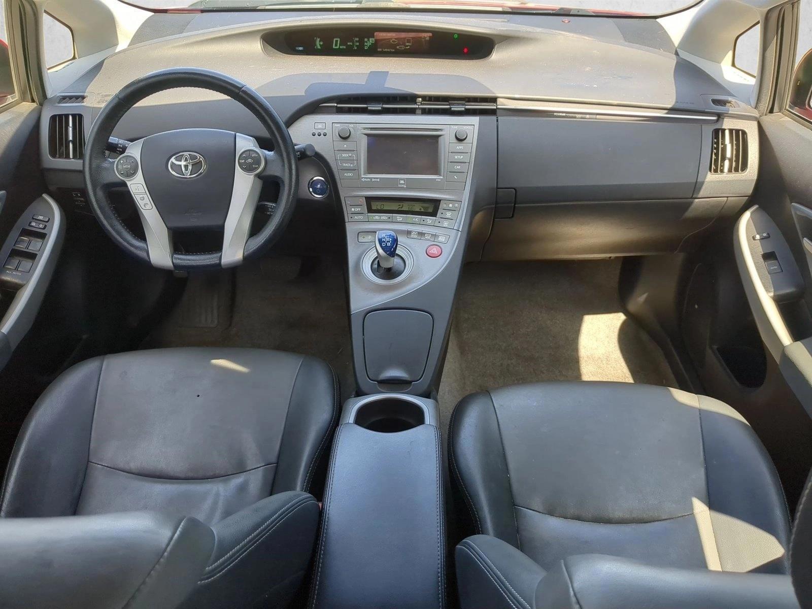 Thumbnail: 2015 Toyota Prius - 3