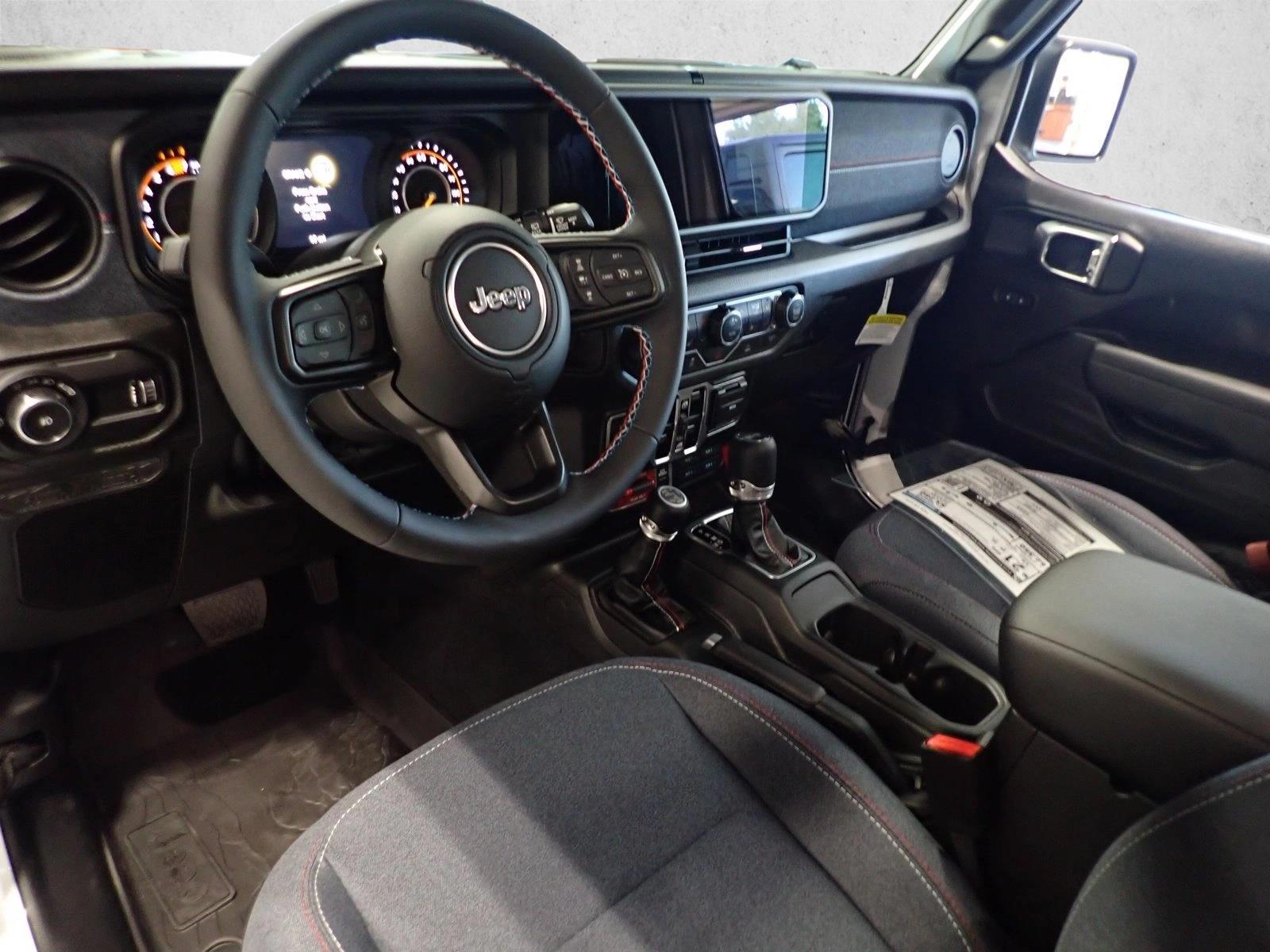 Thumbnail: 2026 Jeep Wrangler - 2