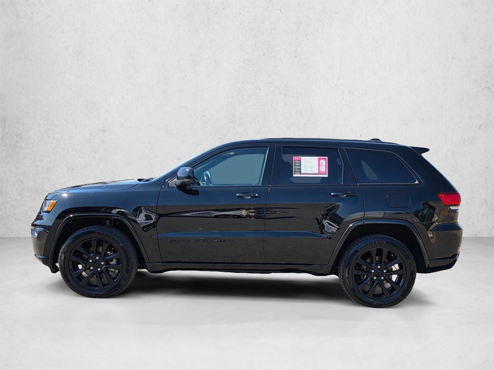 Thumbnail: 2022 Jeep Grand Cherokee - 2