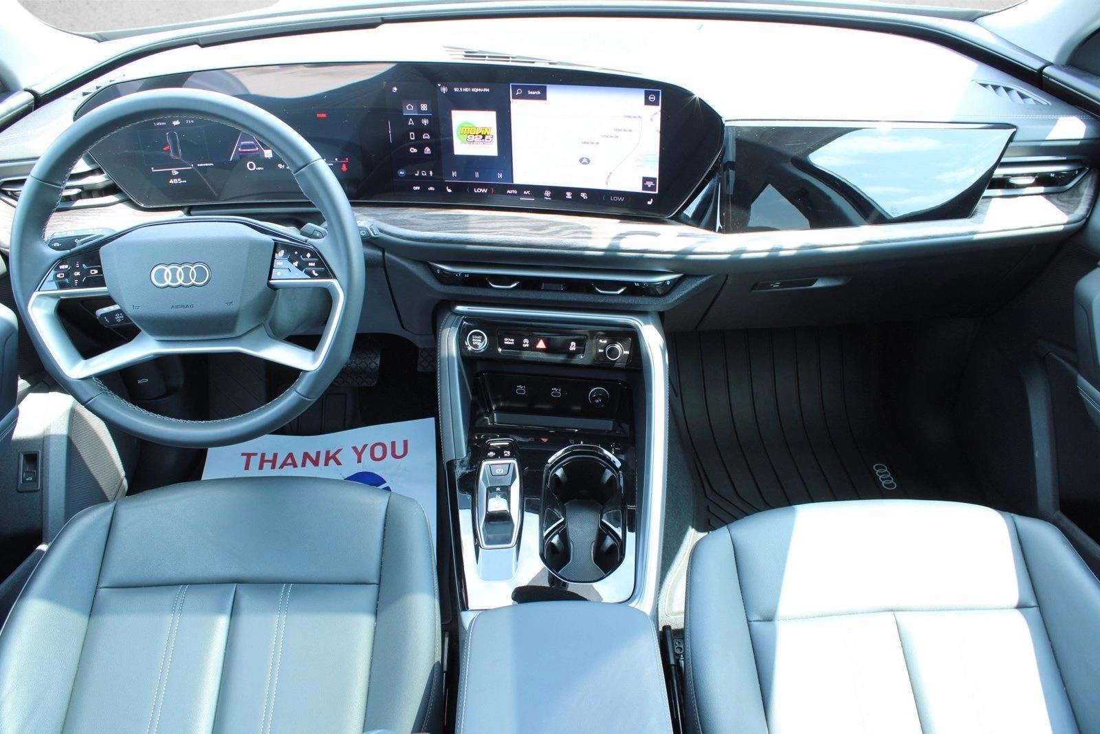 Thumbnail: 2025 Audi Q5 - 4