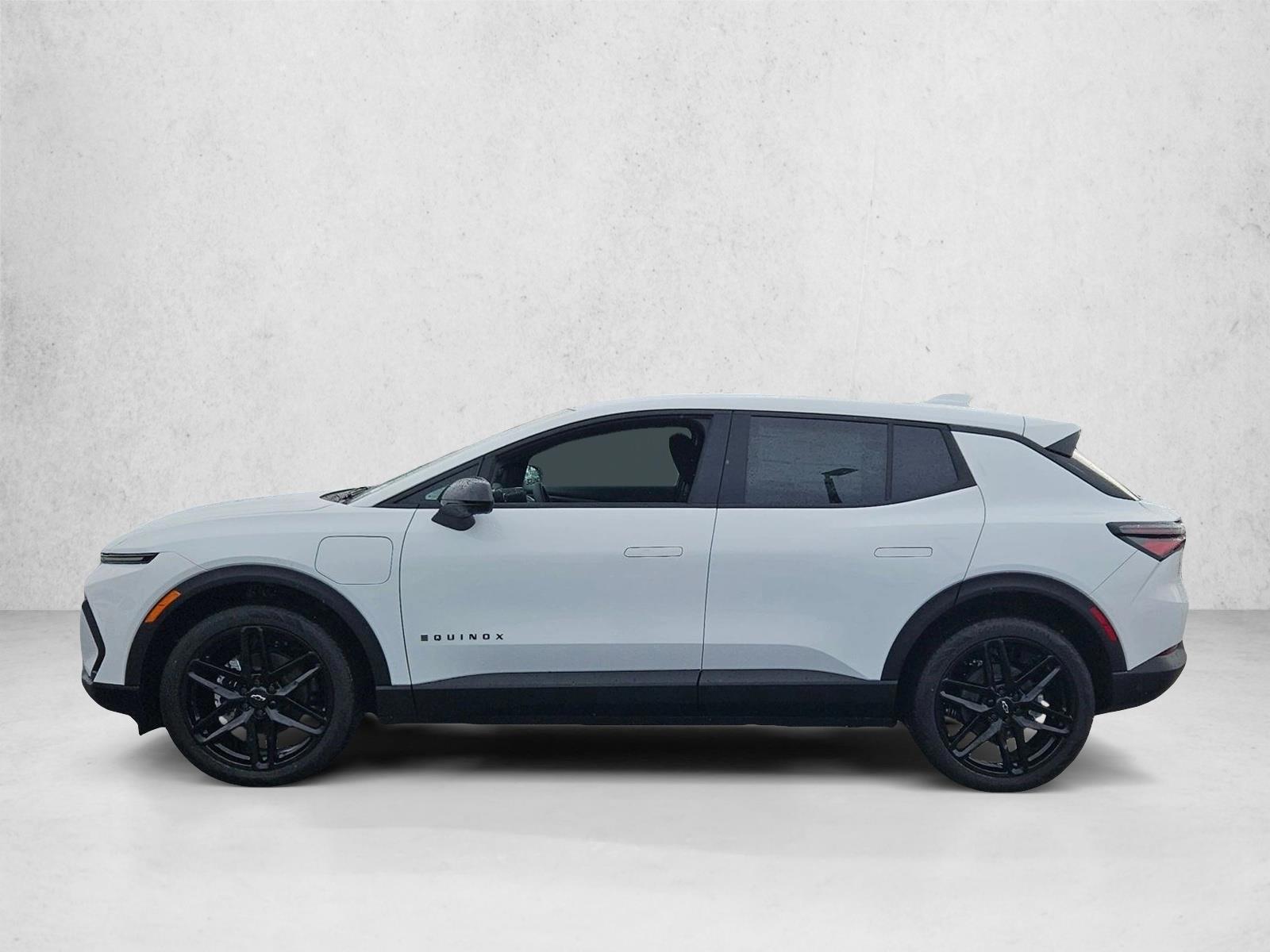 Thumbnail: 2026 Chevrolet Equinox - 2