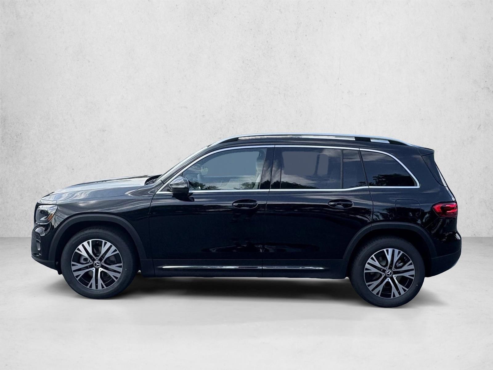 Thumbnail: 2025 Mercedes-Benz GLB - 2