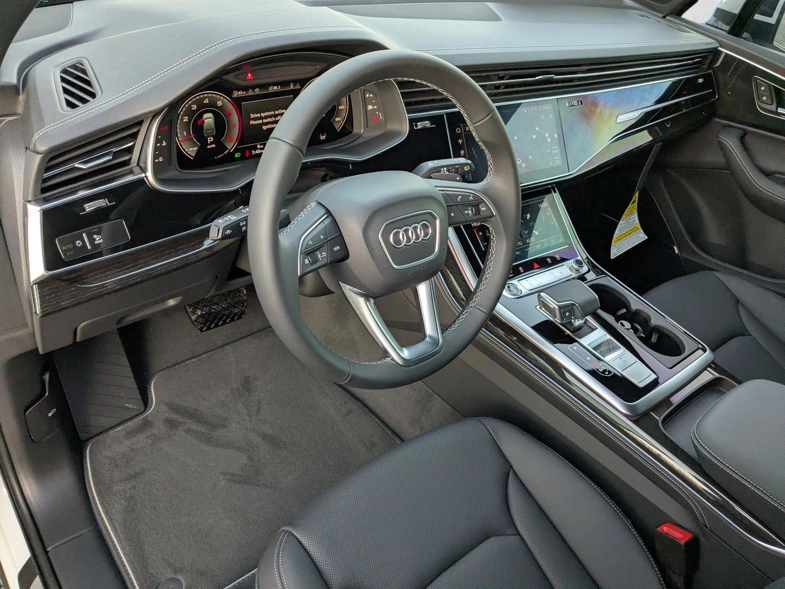 Thumbnail: 2026 Audi Q7 - 3