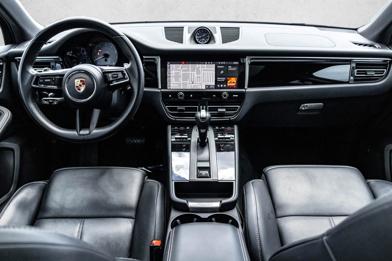2022 Porsche Macan