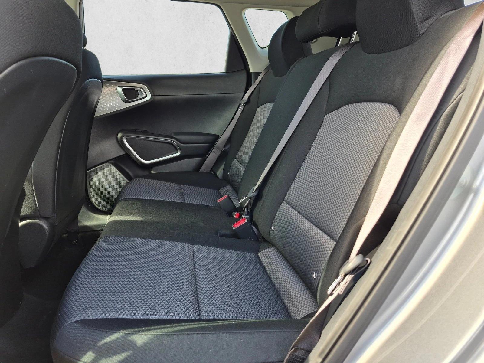 2025 Kia Soul 12