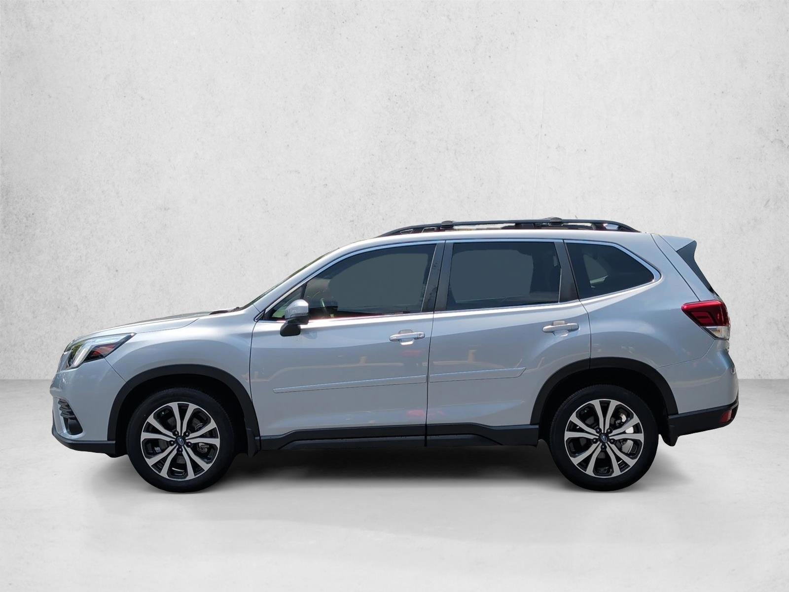 2022 Subaru Forester Limited - Photo 8
