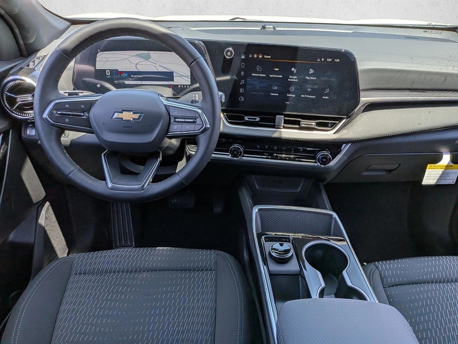 Thumbnail: 2026 Chevrolet Equinox - 3